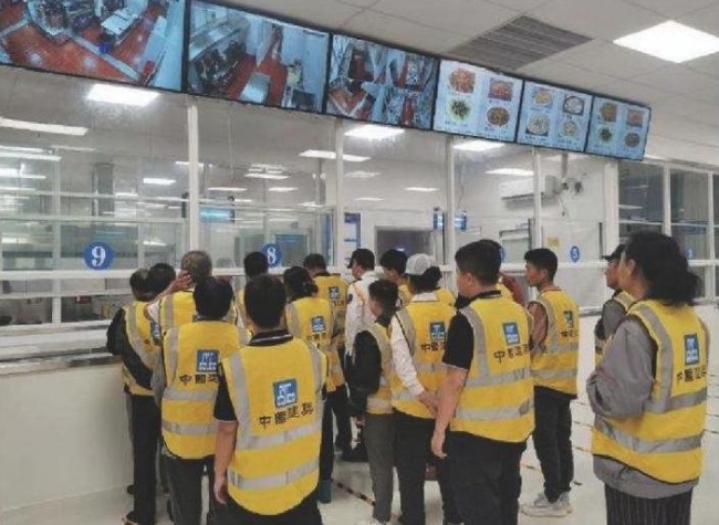 工地不再“吃饭难”：专业食堂承包，一次解决四大痛点
